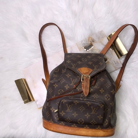 Louis Vuitton Handbags - FINAL DROP ❤️🔥 LOUIS VUITTON MONTSURIS BACKPACK